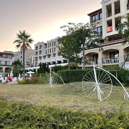 Apartment Green Life 4D02 At Smokinya Beach Apartment *