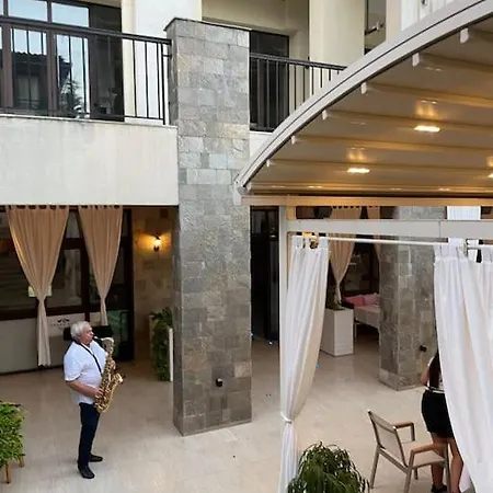 Apartment Green Life 4D02 At Smokinya Beach Apartment