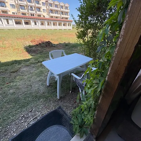 Apartment Green Life 4D02 At Smokinya Beach Apartment *